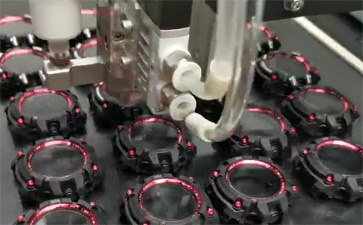 深圳***科技有限公司草莓视频污黄色在手表表壳的点胶应用
